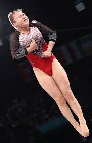 霍姆格伦：我必须审视自己表现 在篮板球方面做得更好