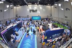 詹姆斯背身单打得分，引领球队节奏